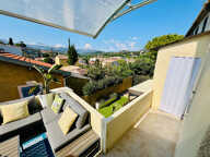 Belle maison familiale de 193 m² à Cagnes-sur-Mer, quartier recherché — photo 3