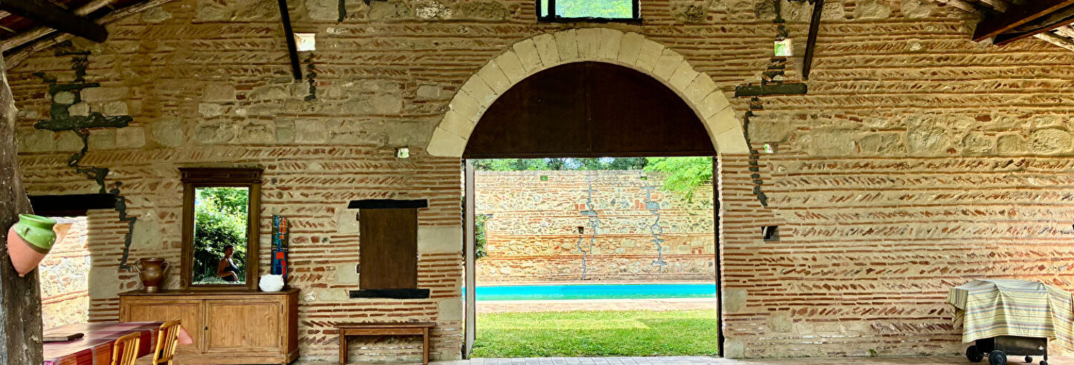 Maison 7 Pièces 200 m² à vendre à Pinel-Hauterive (47380)