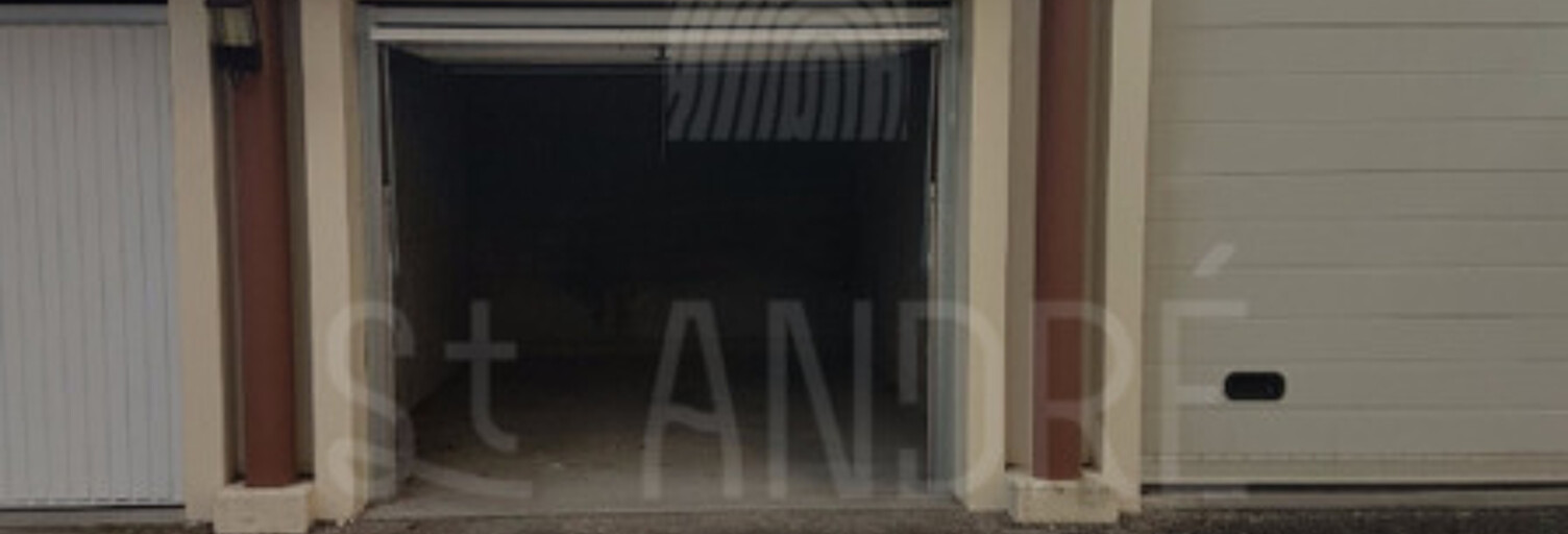 Garage  17 m² à vendre à La Côte-Saint-André (38260)