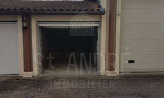 Garage  17 m² à vendre à La Côte-Saint-André (38260)