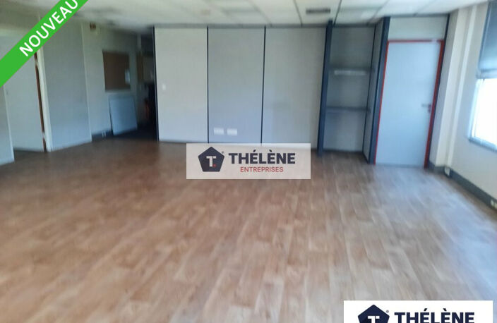 BUREAUX à LOUER — photo 2