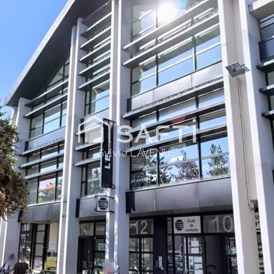 Bureau 1 pièces 67800 €