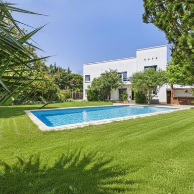 Maison 8 pièces 621000 €