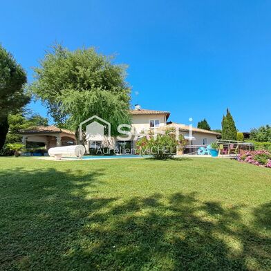 Maison 7 pièces 570000 €