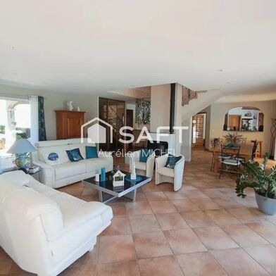 Maison 7 pièces 570000 €