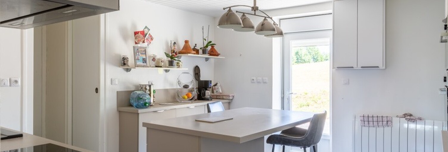 Maison 5 Pièces 104 m² à vendre à Sarlande (24270)