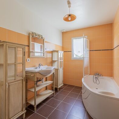 Maison 6 pièces 251904 €
