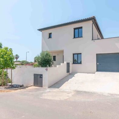 Maison 5 pièces 384000 €