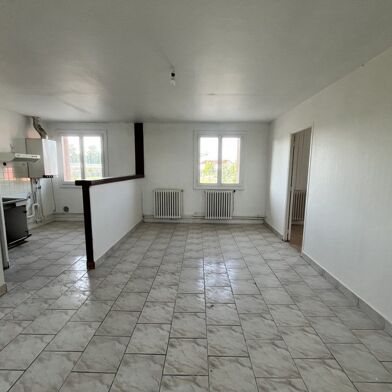 Appartement 4 pièces 61600 €