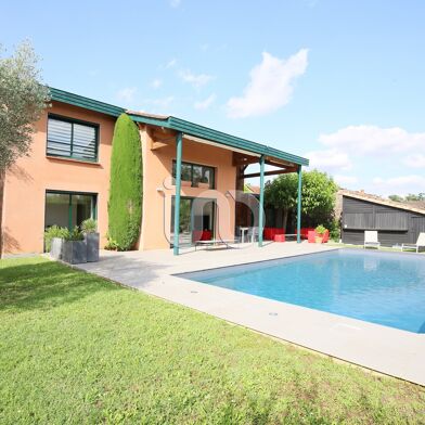 Maison 6 pièces 890000 €