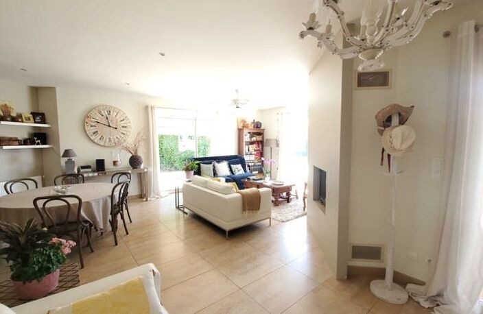 Contemporaine de 5 pièces principales — photo 4