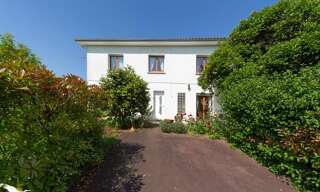 Maison 7 Pièces 174 m² à vendre à Mombrier (33710)