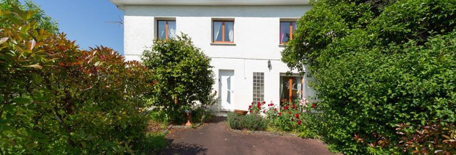 Maison 7 Pièces 174 m² à vendre à Mombrier (33710)