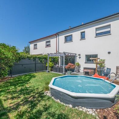 Maison 5 pièces 431730 €