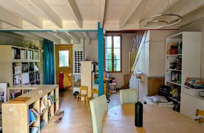 Maison en pierre de 4 pièces principales — photo du bien