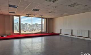 Bureau  100 m² à vendre à Évry-Courcouronnes (91000)