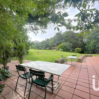 Maison 16 pièces 890000 €