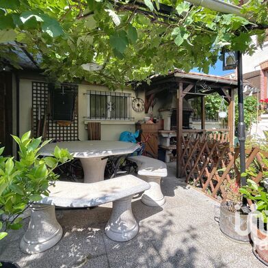 Maison 5 pièces 330000 €