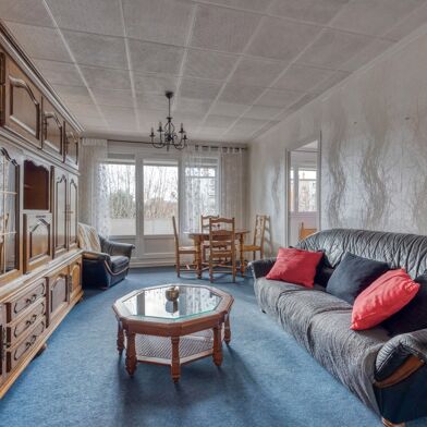 Appartement 4 pièces 90000 €