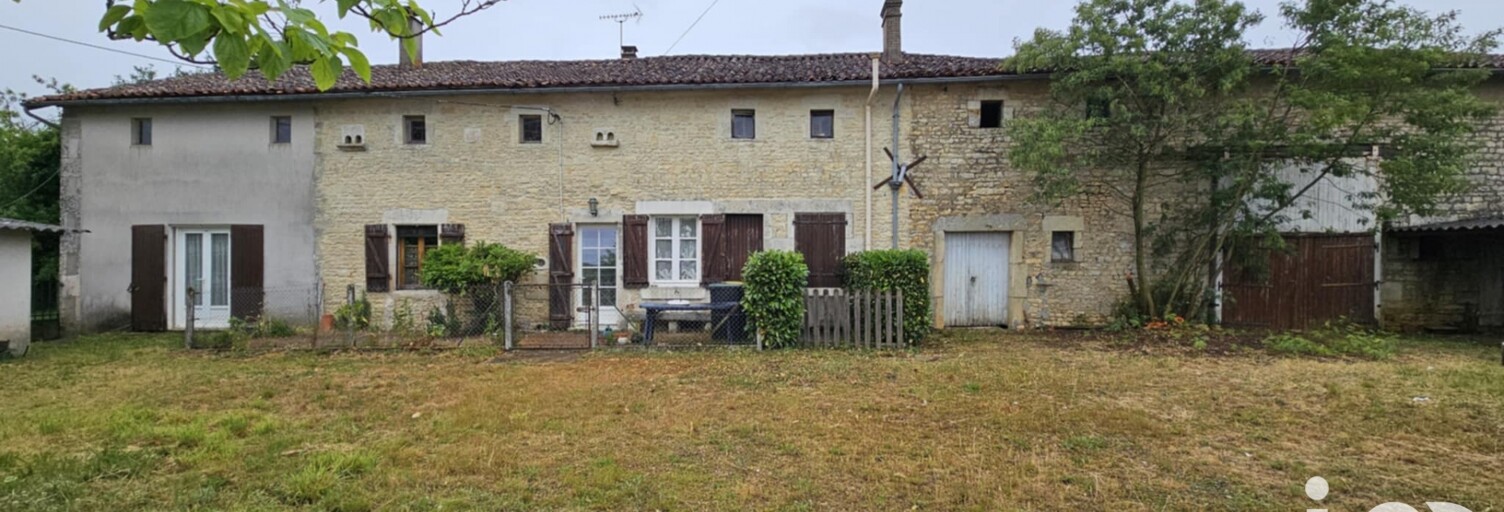 Maison 5 Pièces 103 m² à vendre à Les Adjots (16700)