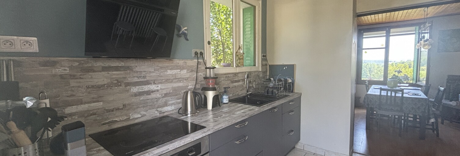 Maison 5 Pièces 97 m² à vendre à Neuvéglise-sur-Truyère (15260)