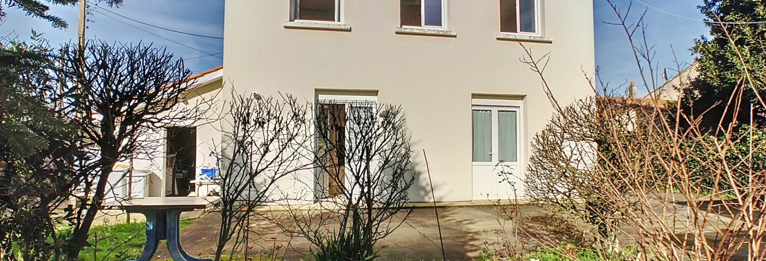 Maison 6 Pièces 103 m² à vendre à Tonnay-Charente (17430)