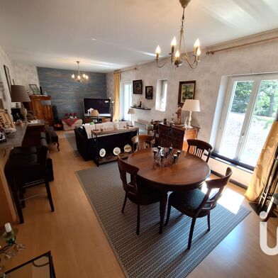 Appartement 5 pièces 229000 €