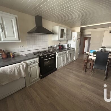 Maison 6 pièces 215000 €