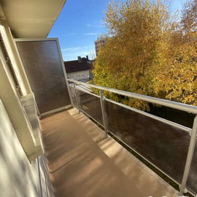 Appartement 3 pièces 90000 €