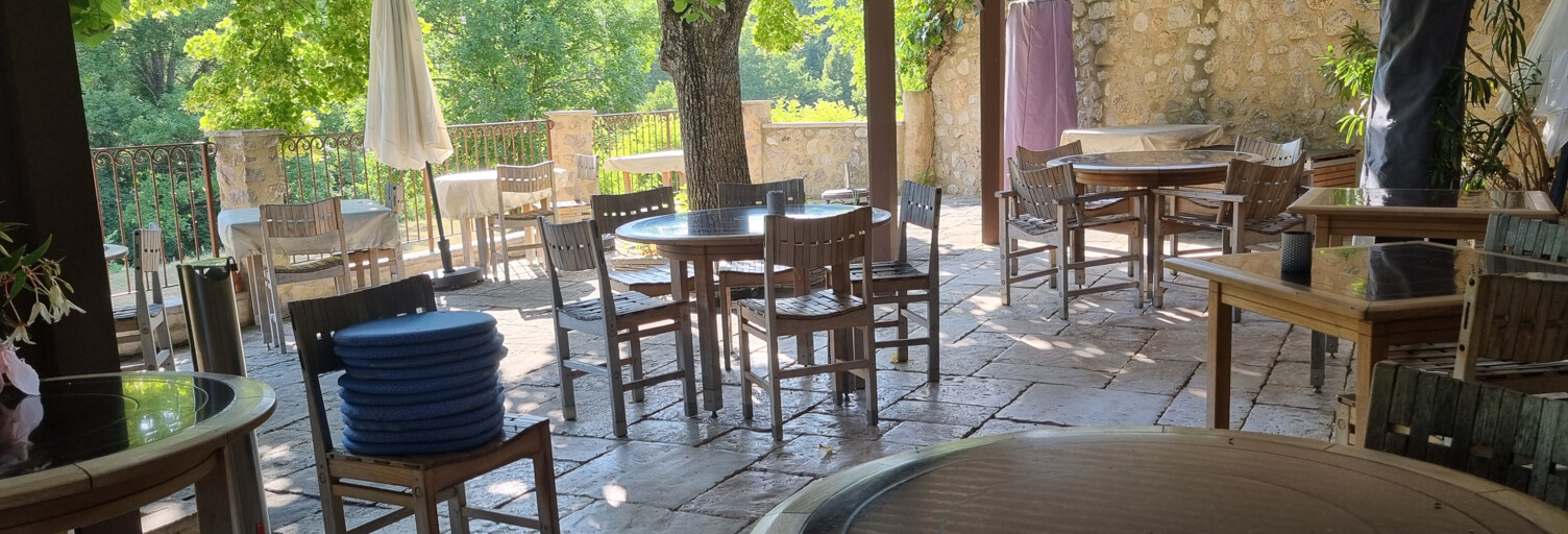 Maison 12 Pièces 292 m² à vendre à Moustiers-Sainte-Marie (04360)