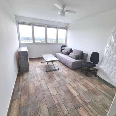 Appartement 1 pièces 560 €