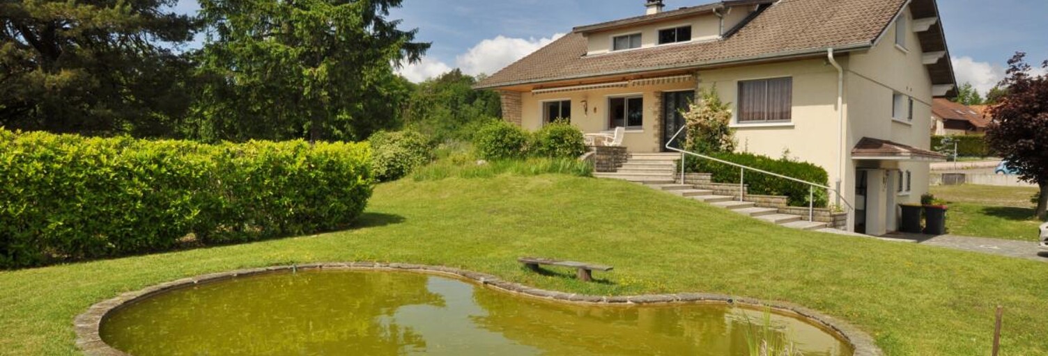 Maison 9 Pièces 251 m² à vendre à Oyonnax (01100)