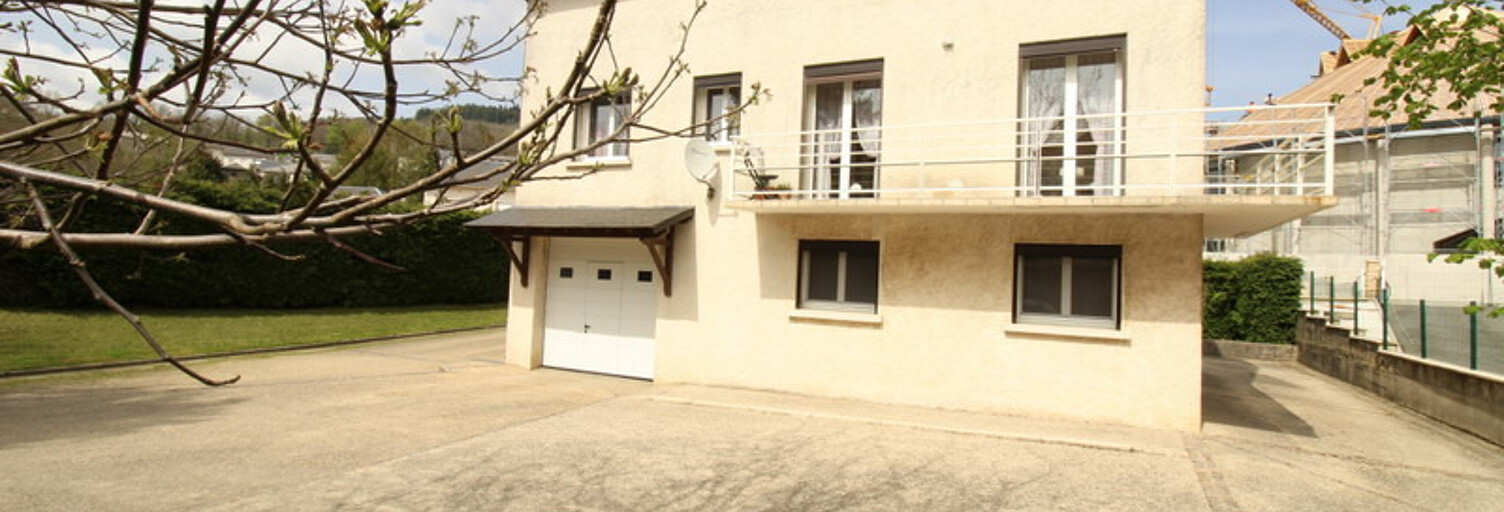 Maison 11 Pièces 227 m² à vendre à Lacaune (81230)