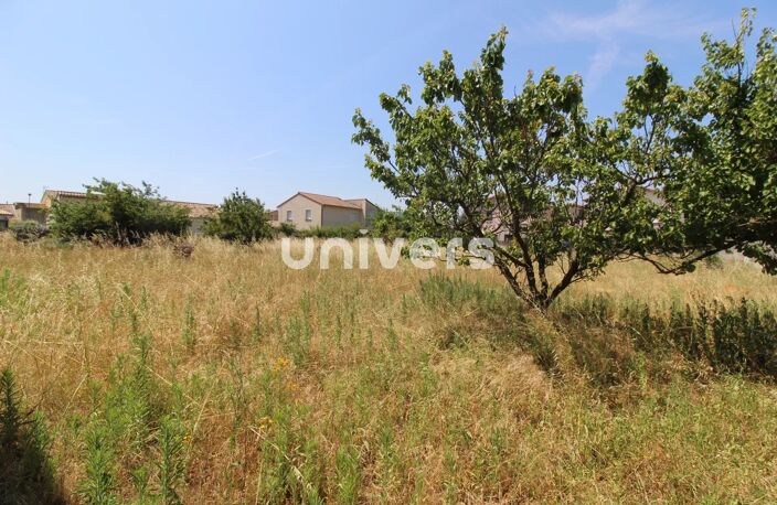 BOURG LES VALENCE TERRAIN CONSTRUCTIBLE DE 1168 m², — photo 3