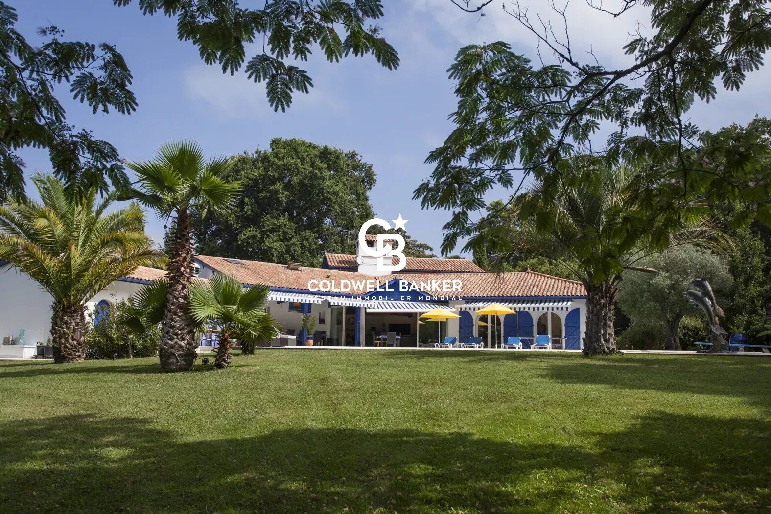 Villa / Maison  T8 à vendre Saint-André-de-Seignanx 40390