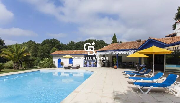 Villa / Maison 8 pièces  à vendre Saint-André-de-Seignanx 40390