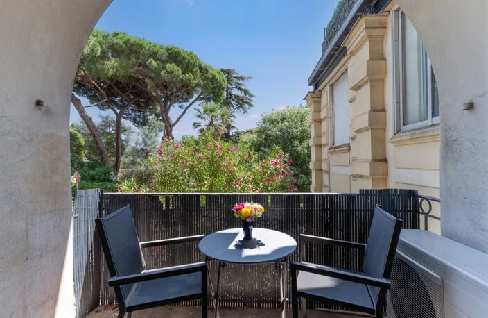 Appartement 4 Pièces - Les Salons du Régina — photo 4