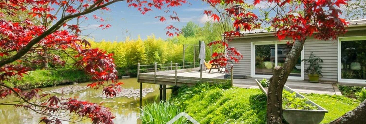 Maison  3200 m² à vendre à Saint-Quentin (02100)