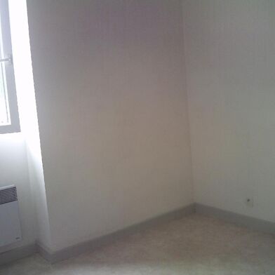 Appartement 2 pièces 445 €