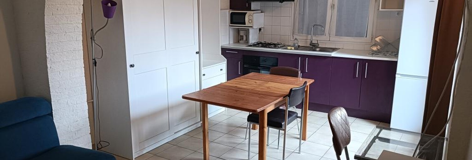 Appartement 1 Pièce 26 m² à louer à Aramon (30390)