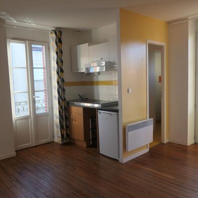 Appartement 1 pièces 390 €
