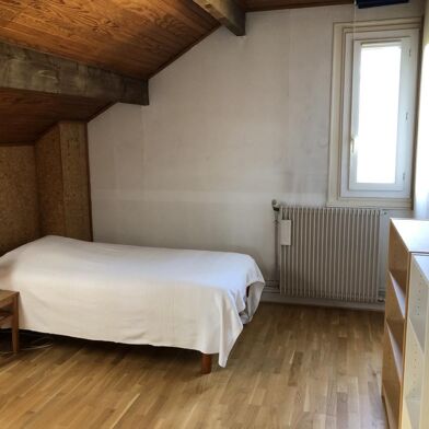 Appartement 1 pièces 480 €