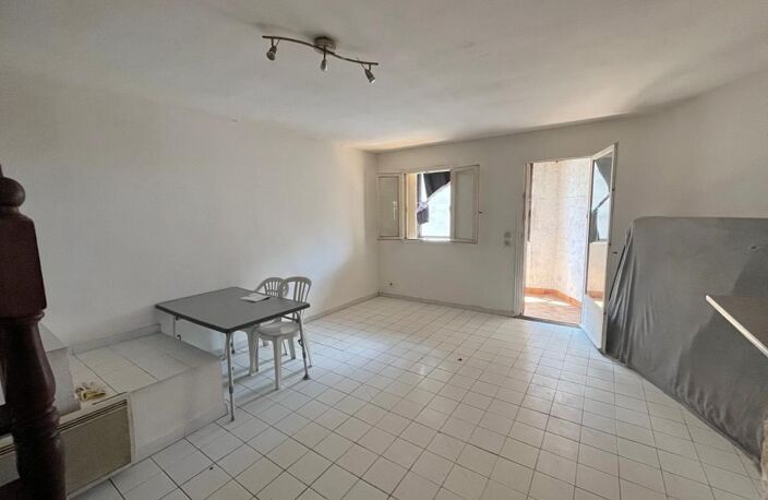 Maison avec deux appartements T3 à rénover — photo 2