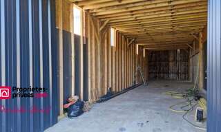 Garage  100 m² à louer à Saint-Just-en-Chevalet (42430)