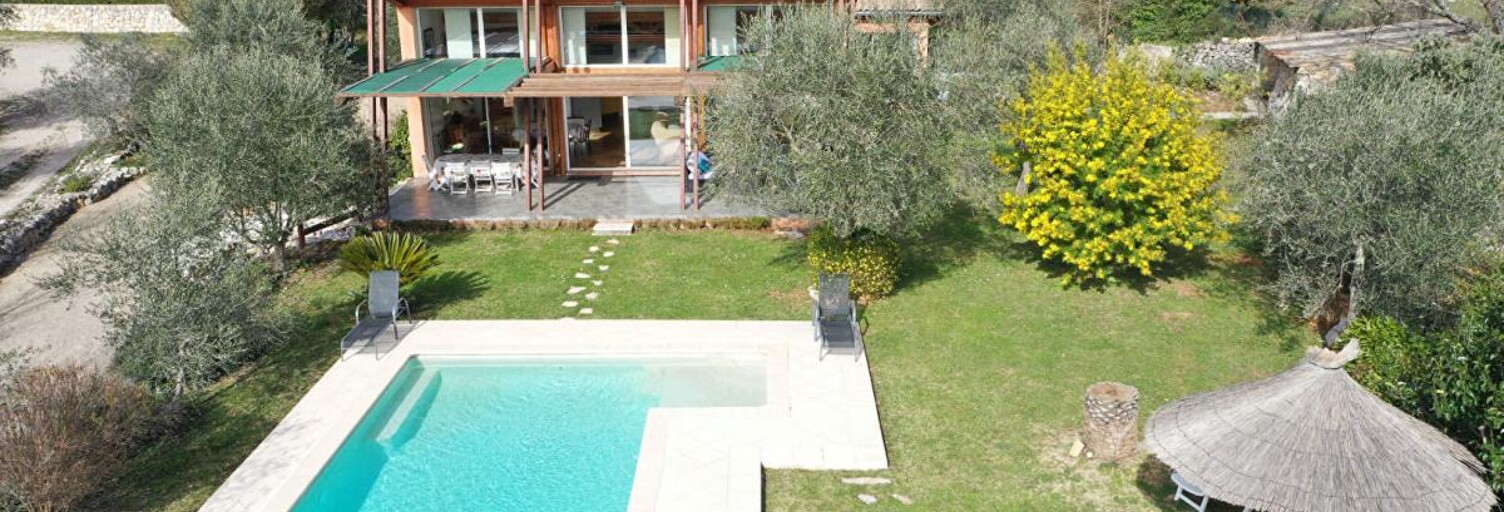 Maison 5 Pièces 147 m² à vendre à Saint-Cézaire-sur-Siagne (06530)