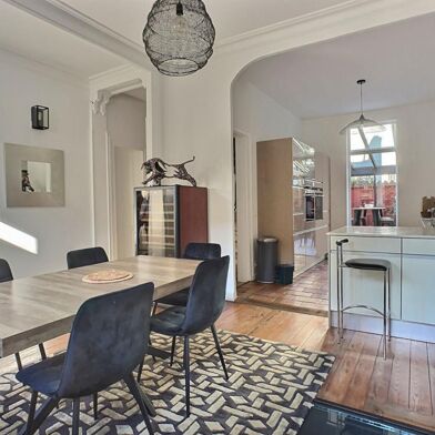 Maison 7 pièces 945000 €