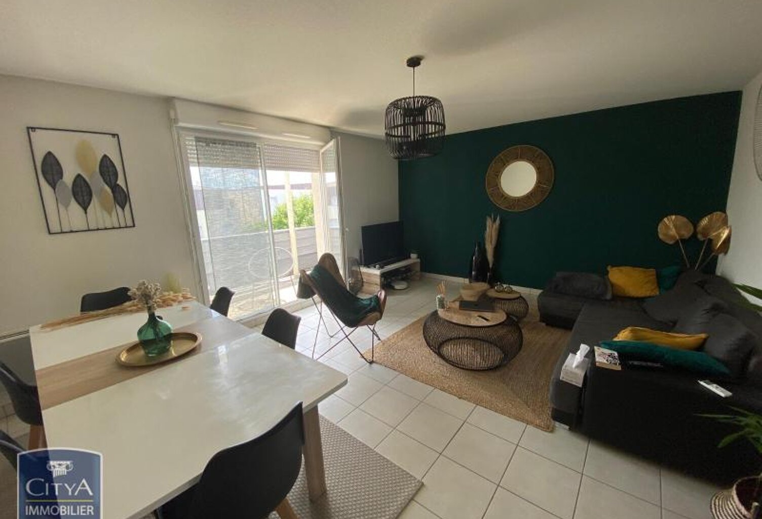 Vente appartement 4 pièces 79 m² Poitiers (86000) — photo 1