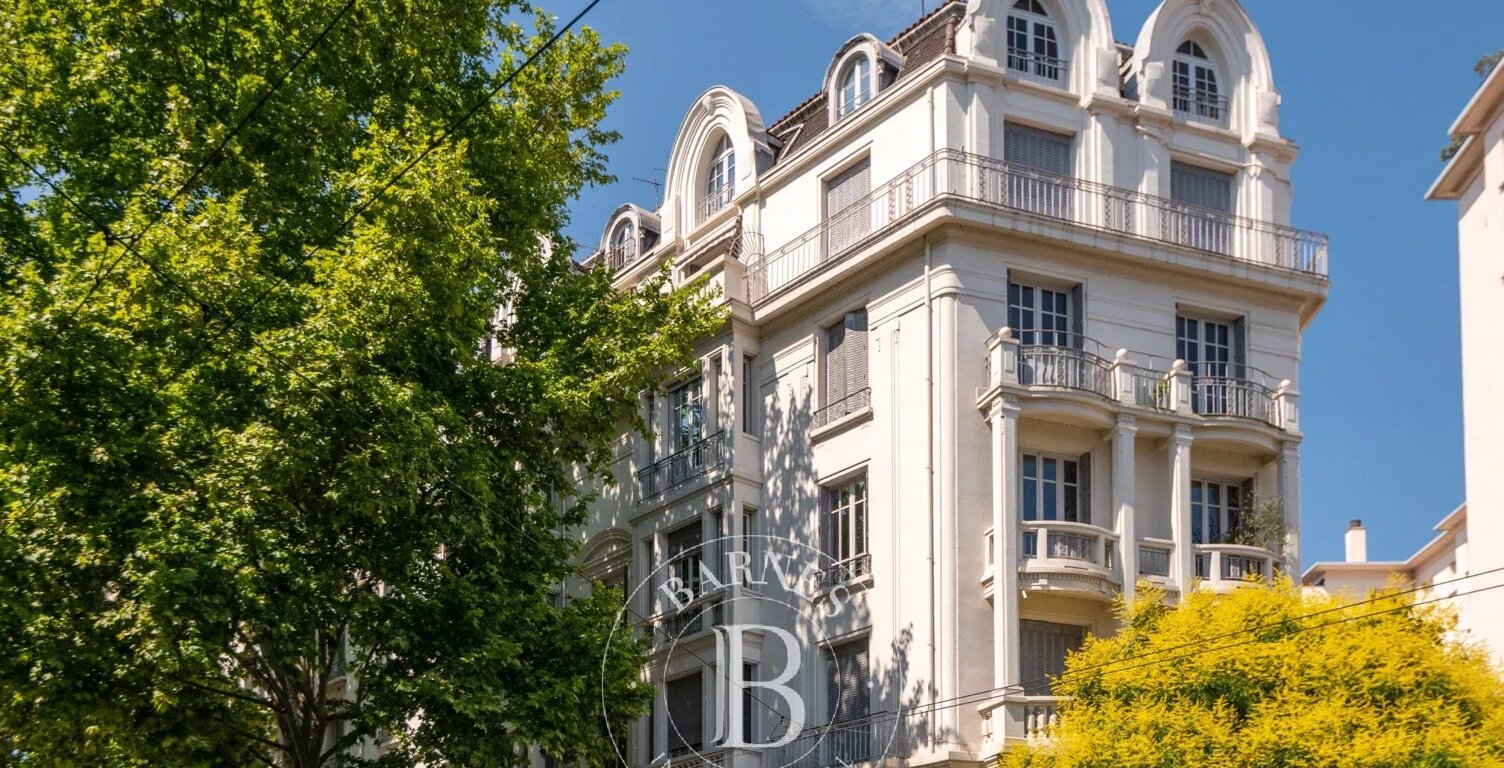 Lyon 6 - Brotteaux - Appartement de 197,74m² - 3 chambres / poss.4 - box fermé - chambre de service et cave — photo 1