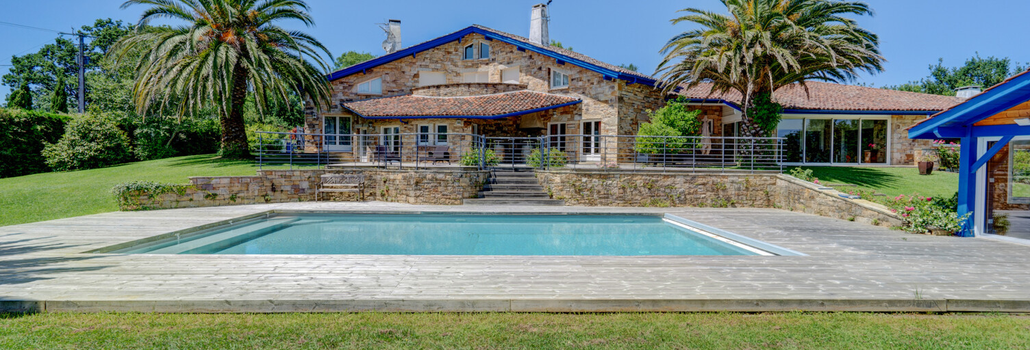 Maison 13 Pièces 470 m² à vendre à Urrugne (64122)