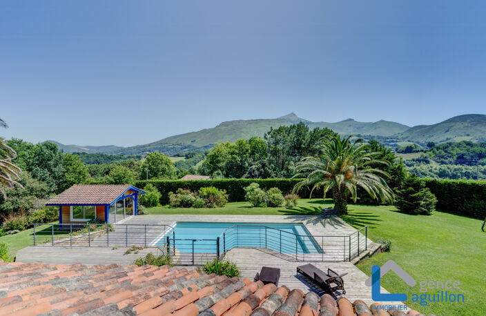 MAGNIFIQUE PROPRIETE COMPRENANT MAISON DE 350M2 ET SECONDE M — photo 2